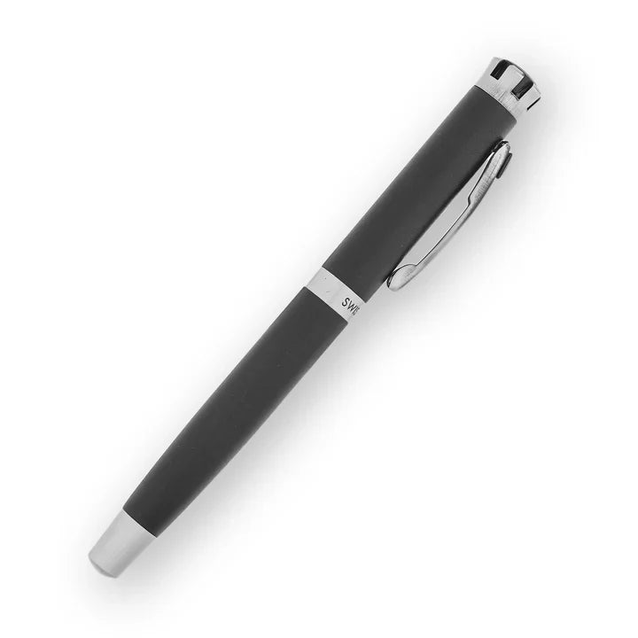 SWISSBRAND Eternia 2511 Matte black Fountain Pen with black gem embedded in the chrome trim